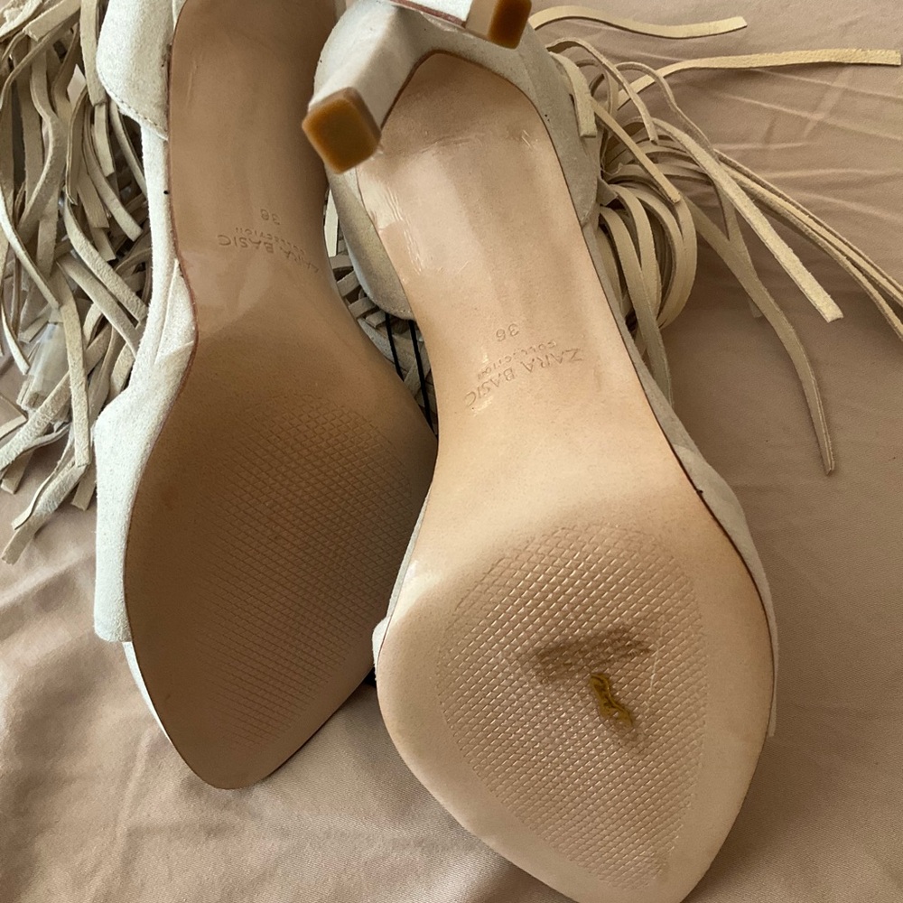 NWT Zara Fringed Heels - Picture 5 of 6